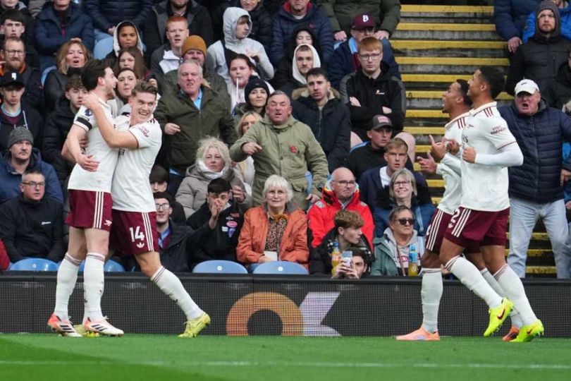 Rapor Pemain Arsenal saat Tundukkan Burnley: Rice Menyala, Trossard Hampir Kartu Merah! Rapor Pemain Arsenal saat Tundukkan Burnley: Rice Menyala, Trossard Hampir Kartu Merah!