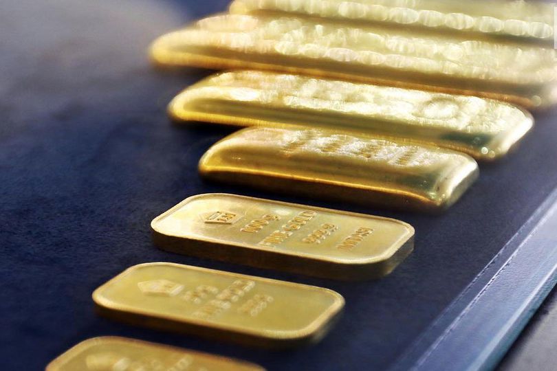 Beda Arah Harga Emas 19 November 2025: Antam Stabil, Pegadaian Terkoreksi