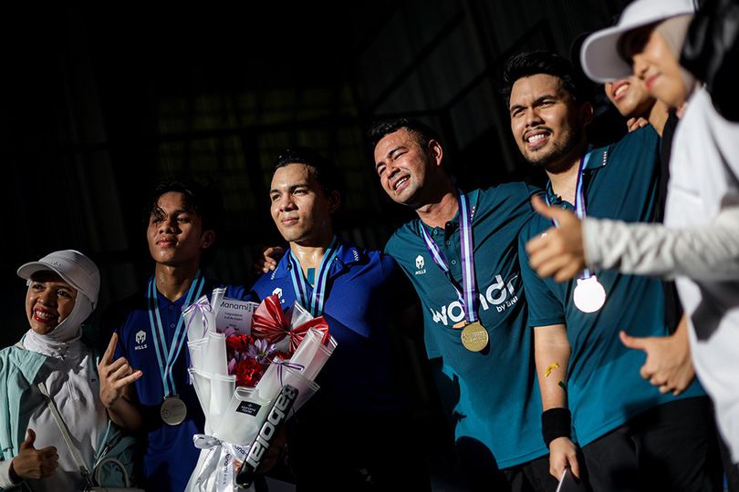 Daftar Lengkap Pemenang TOSI 4: Raffi Ahmad Bersama Thoriq Halilintar Sukses Kuasai Ganda Putra Padel Daftar Lengkap Pemenang TOSI 4: Raffi Ahmad Bersama Thoriq Halilintar Sukses Kuasai Ganda Putra Padel