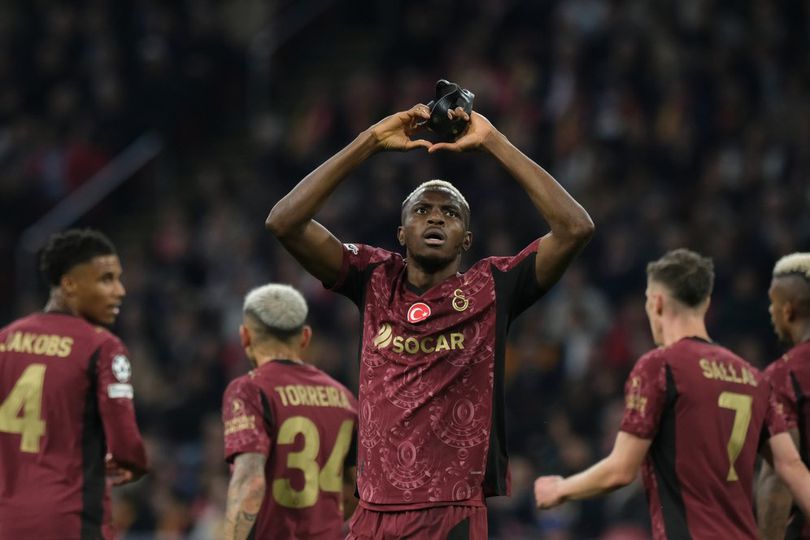 Hasil Ajax vs Galatasaray: Tuan Rumah Hancur, Rekor Memalukan Terukir, dan Senyum Victor Osimhen Hasil Ajax vs Galatasaray: Tuan Rumah Hancur, Rekor Memalukan Terukir, dan Senyum Victor Osimhen
