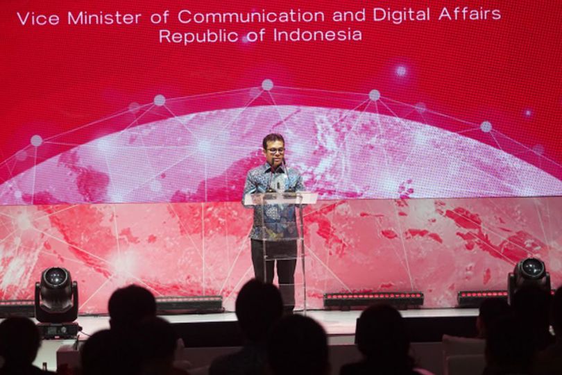 Surge Wifi Internet Rakyat Resmi Meluncur: Tarif Mulai Rp100 Ribu dan Gunakan Teknologi FWA 5G Surge Wifi Internet Rakyat Resmi Meluncur: Tarif Mulai Rp100 Ribu dan Gunakan Teknologi FWA 5G