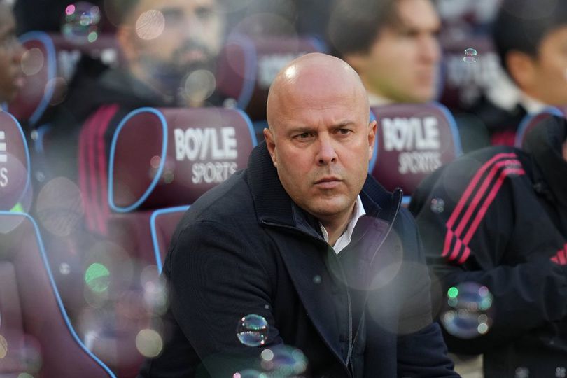 Arne Slot Buka-bukaan Soal Alasannya Memarkir Salah di Laga West Ham vs Liverpool Arne Slot Buka-bukaan Soal Alasannya Memarkir Salah di Laga West Ham vs Liverpool