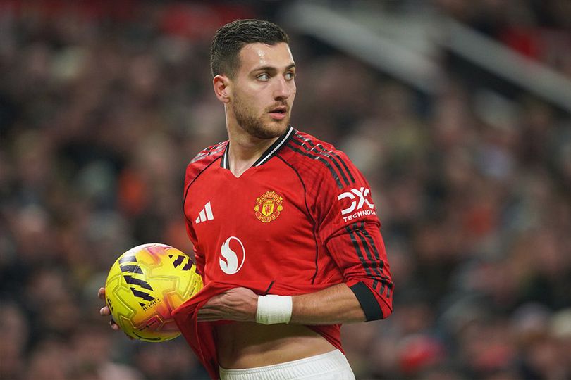 Ruben Amorim Keluhkan Performa Wingback MU, Begini Kata Diogo Dalot