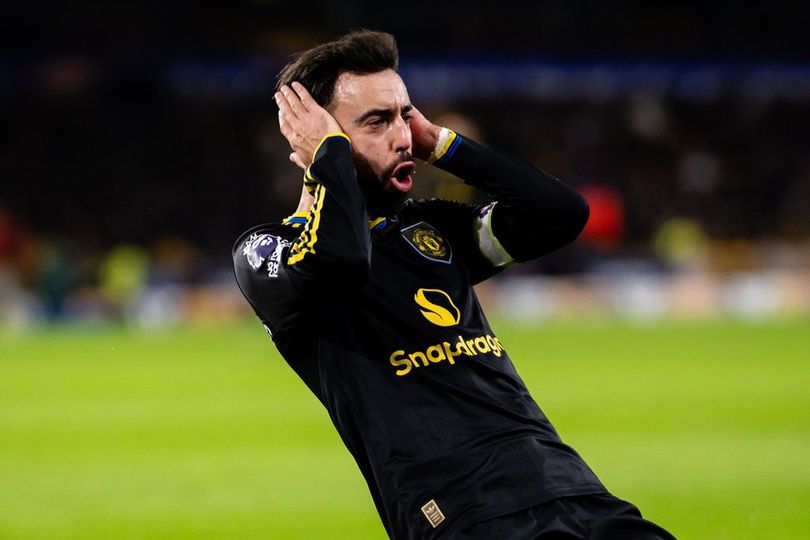 Di Balik Kesulitan Manchester United: Bruno Fernandes Main Salah Posisi? Di Balik Kesulitan Manchester United: Bruno Fernandes Main Salah Posisi?