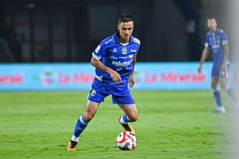 BRI Super League: Eliano Reijnders Memukau Sebagai Gelandang Bertahan Persib Bandung