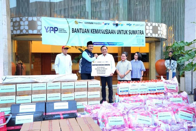 Emtek Group Salurkan Donasi Pemirsa untuk Korban Bencana Banjir Sumatera