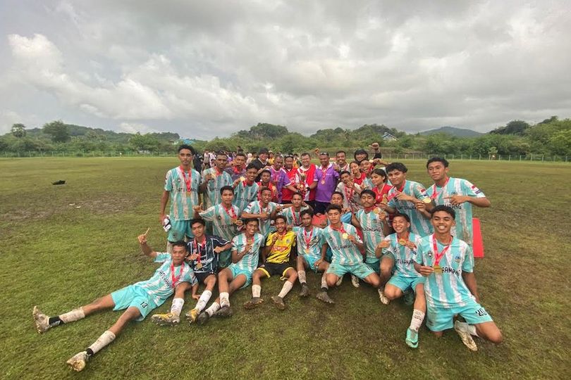 Evan Dimas Semangati Anak-anak Labuan Bajo di Festival Sepak Bola Rakyat, Berharap Lahir The Next Marselino Ferdinan
