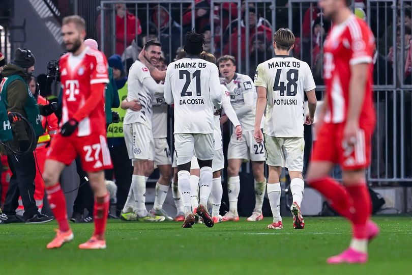 Nyaris Dipermalukan Juru Kunci! Penalti Harry Kane Selamatkan Bayern Munchen