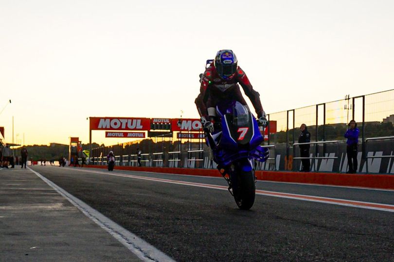 Toprak Razgatlioglu Menolak Lakukan Tradisi 'Stoppie' di MotoGP Jika Tidak Naik Podium Toprak Razgatlioglu Menolak Lakukan Tradisi 'Stoppie' di MotoGP Jika Tidak Naik Podium