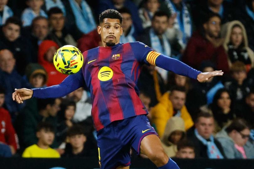 Kapan Ronald Araujo Kembali Perkuat Barcelona? Ini Target Comeback Sang Bek Kapan Ronald Araujo Kembali Perkuat Barcelona? Ini Target Comeback Sang Bek