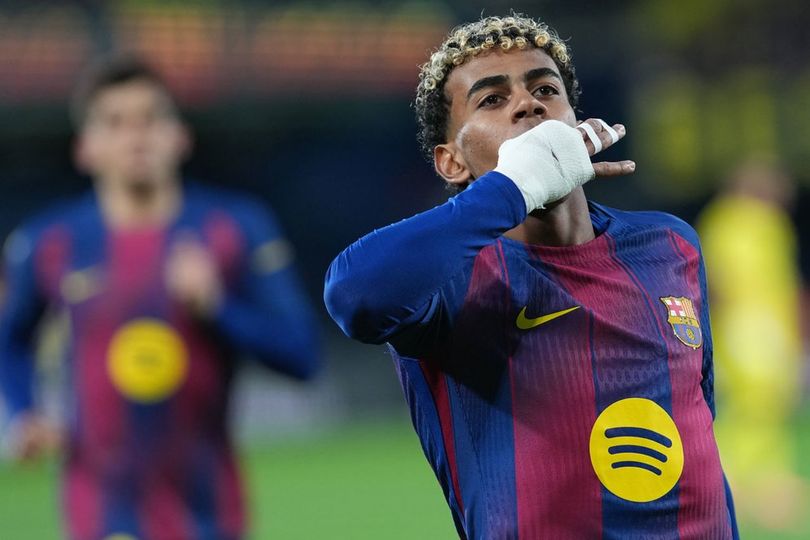 Lamine Yamal Bikin Heboh, Terciduk Pakai Jersey Luis Diaz Saat Tur Rumah