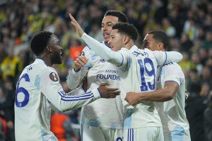 Rekap Hasil Liga Europa: Gol Sancho Loloskan Villa, Roma Pesta di Olimpico, Lyon Kokoh di Puncak Klasemen