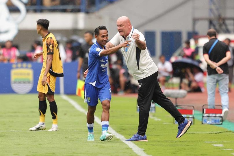 Hasil Persib vs Persija: Gol Beckham Putra, Kartu Merah, dan Kemenangan untuk Maung Bandung Hasil Persib vs Persija: Gol Beckham Putra, Kartu Merah, dan Kemenangan untuk Maung Bandung
