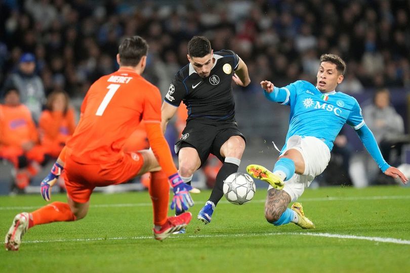 Pemain Terbaik dan Terburuk Napoli saat Ditekuk Chelsea: Mathias Olivera Bersinar, Juan Jesus Terpuruk Pemain Terbaik dan Terburuk Napoli saat Ditekuk Chelsea: Mathias Olivera Bersinar, Juan Jesus Terpuruk