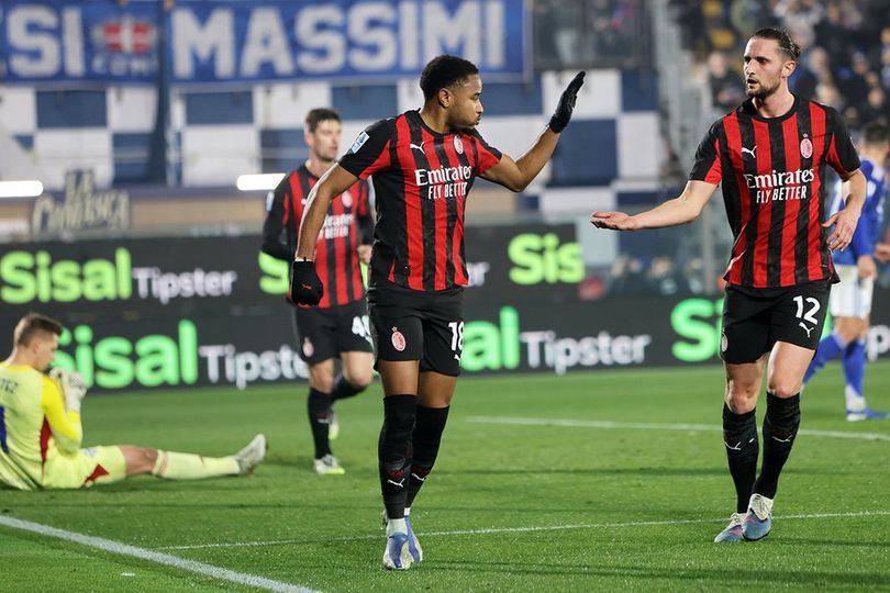 Nkunku dan Leao Rebutan Penalti di Laga Como vs AC Milan, Begini Kata Allegri