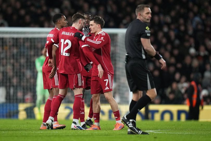 Rapor Pemain Liverpool vs Fulham: Gakpo Nyaris Jadi Pahlawan, Pertahanan Berlubang