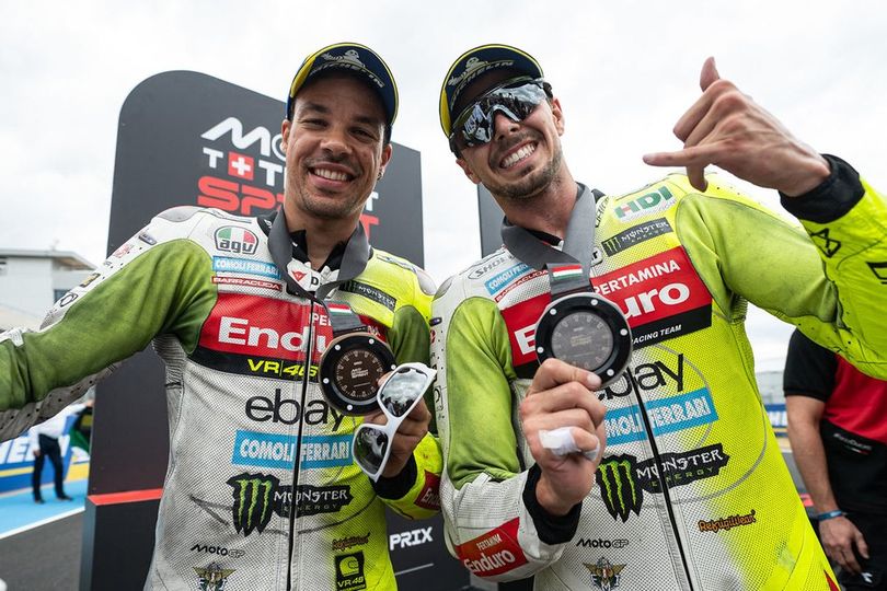 Banyak Rider Jadi Free Agent, VR46 Galau Pilih Pembalap di MotoGP 2027: Masih Nekat Buru Pedro Acosta? Banyak Rider Jadi Free Agent, VR46 Galau Pilih Pembalap di MotoGP 2027: Masih Nekat Buru Pedro Acosta?