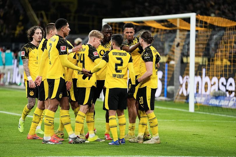 Rekap Hasil Bundesliga: Dortmund Bekuk Bremen, Laga Leverkusen Ditunda