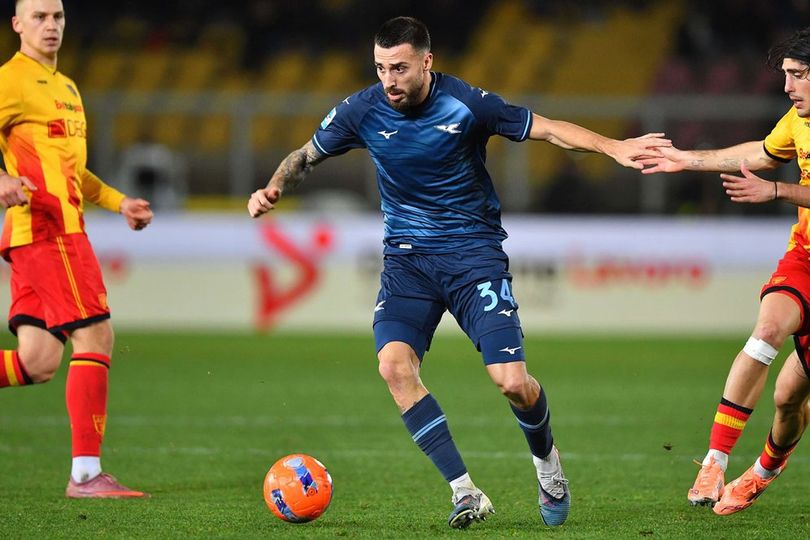 Saingi AC Milan dan Inter Milan, Aston Villa Masuk Perburuan Mario Gila