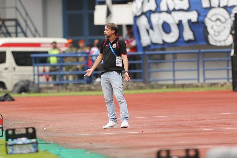 Mauricio Souza Singgung Waktu Efektif Laga Persib vs Persija: Bayar Tiket untuk 90 Menit, tapi Cuma Nonton 47 Menit Mauricio Souza Singgung Waktu Efektif Laga Persib vs Persija: Bayar Tiket untuk 90 Menit, tapi Cuma Nonton 47 Menit
