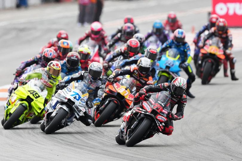 Valentino Rossi Nggak Termasuk, Ini 3 Pembalap MotoGP yang Pernah Balapan di Formula 1