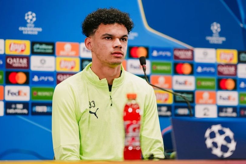 Dihantui Cuaca dan Lapangan Sintetis, Wonderkid Man City: MU Udah Lewat, Sekarang Waktunya Menang!