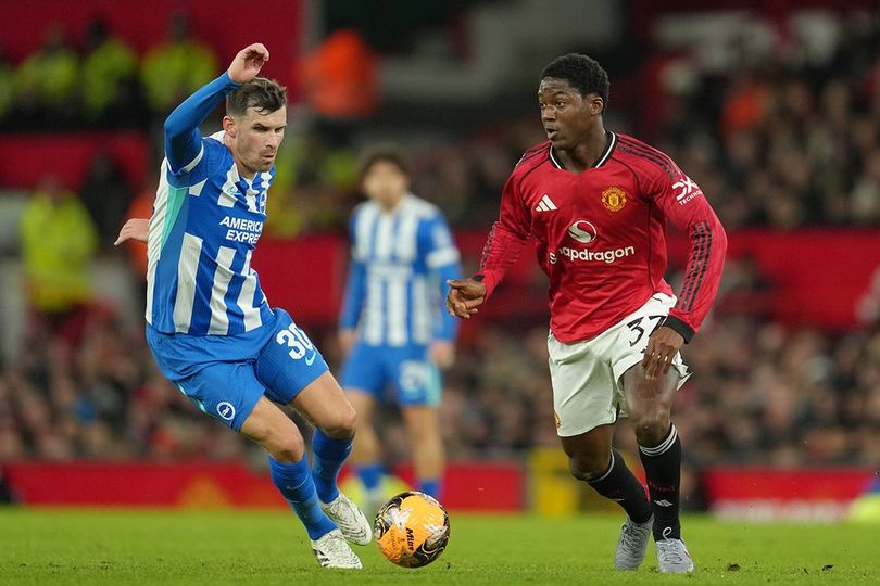 Rapor Pemain Man United vs Brighton: Tetap Kalah Meski Main 4 Bek Plus Kobbie Mainoo
