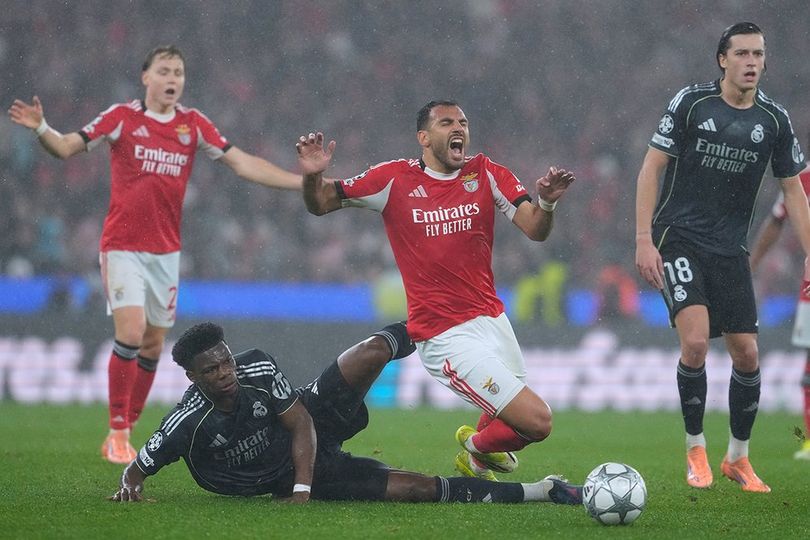 Hasil Benfica vs Madrid: Drama Kartu Merah dan Gol Menit Akhir Hancurkan Los Blancos Hasil Benfica vs Madrid: Drama Kartu Merah dan Gol Menit Akhir Hancurkan Los Blancos