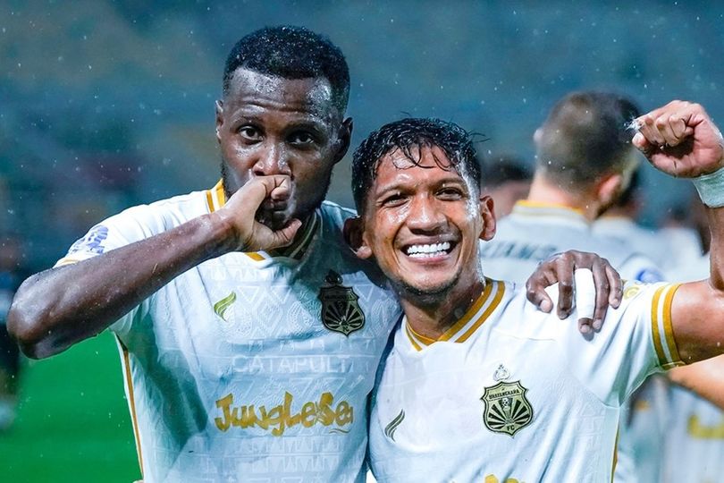 Hasil Persebaya vs Bhayangkara FC: Tim Tamu Sukses Akhiri Catatan Unbeaten 13 Laga Bajul Ijo di BRI Super League Hasil Persebaya vs Bhayangkara FC: Tim Tamu Sukses Akhiri Catatan Unbeaten 13 Laga Bajul Ijo di BRI Super League