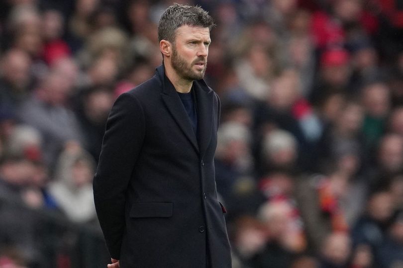 Louis Saha Ungkap Alasan Kuat Mengapa Man United Harus Permanenkan Michael Carrick
