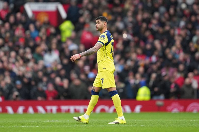 Paul Scholes Ingin Manchester United Rekrut Bek Tottenham yang Baru Kena Kartu Merah