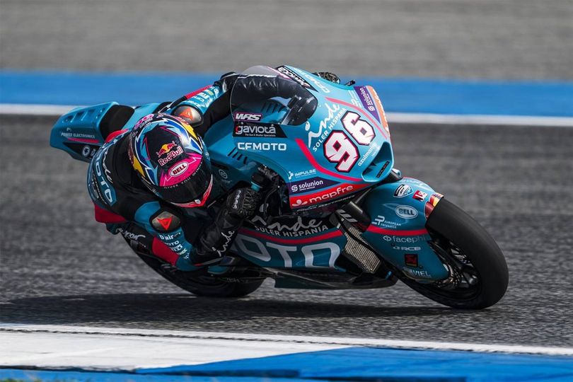 Hasil FP2 Moto2 Thailand 2026: Daniel Holgado Catat Waktu Tercepat, Ungguli Izan Guevara