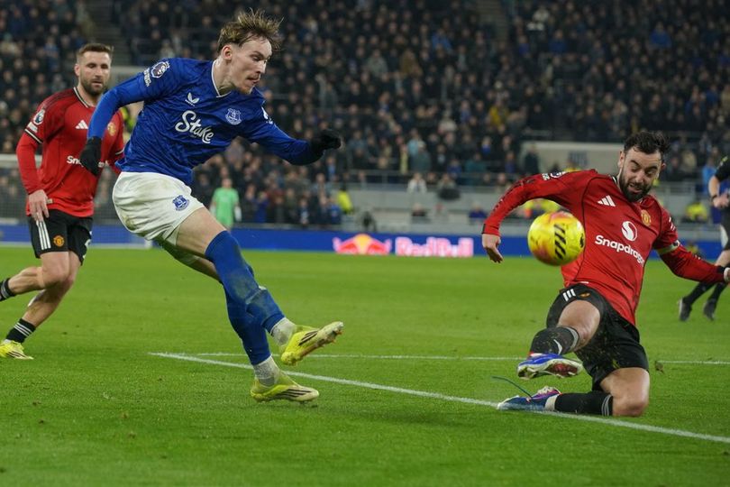 Pertahanan Rapat dan Solid, Kunci MU Menang 0-1 di Kandang Everton