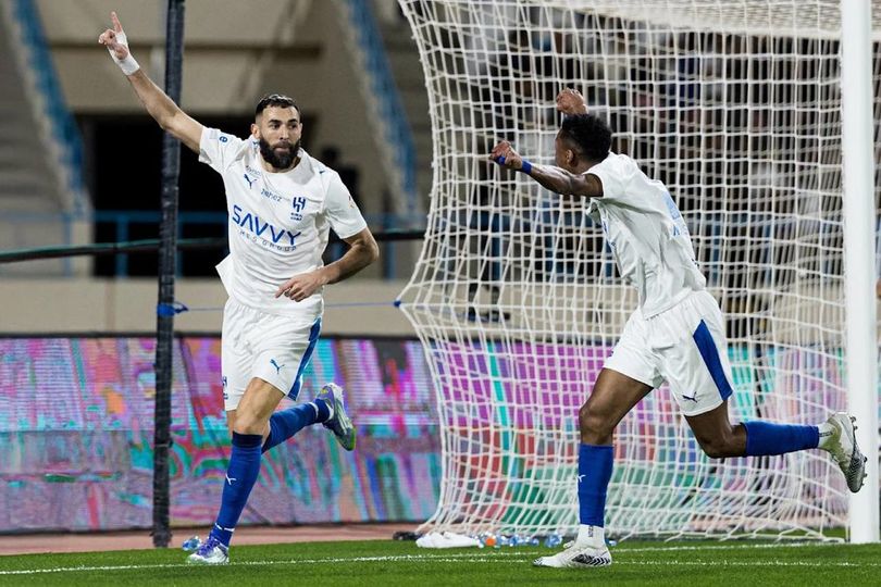 Debut Gila! Karim Benzema Langsung Hat-trick Saat Al Hilal Hancurkan Al Okhdood 6-0