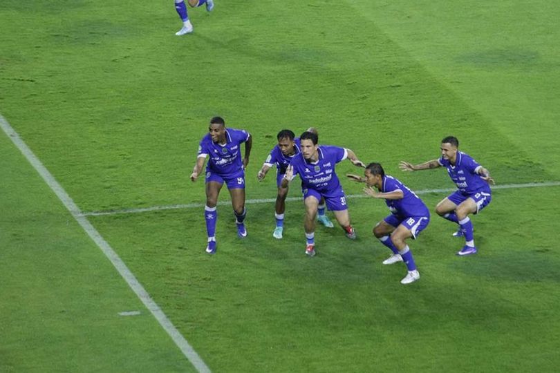 Hasil Persib vs Malut United: Menang 2-0, Maung Bandung Masih Sempurna di Kandang