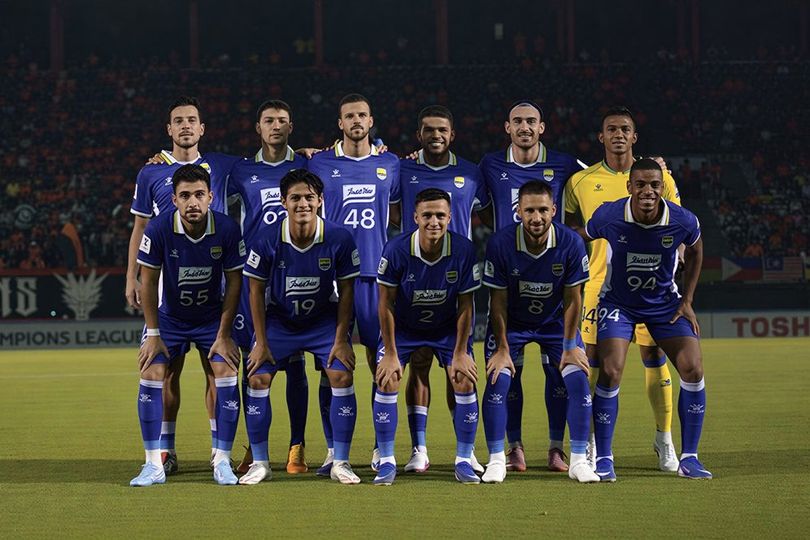 Neraka di 5 Kota: Rintangan Berdarah Persib Bandung Menuju Hattrick Juara BRI Super League