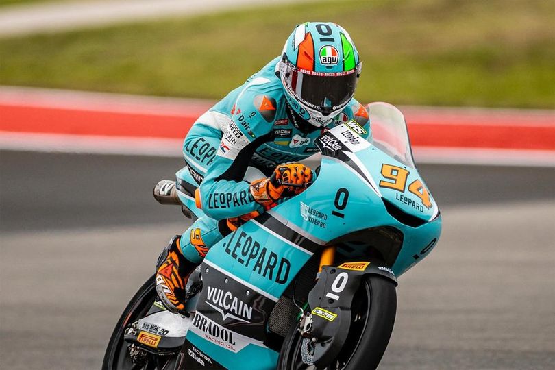 Guido Pini Menangi Balapan Moto3 Amerika 2026, Veda Ega Pratama Alami Highside Guido Pini Menangi Balapan Moto3 Amerika 2026, Veda Ega Pratama Alami Highside