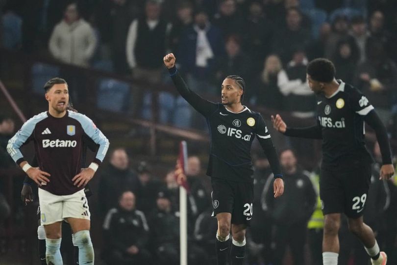 Melihat di Balik Kemenangan Chelsea 4-1 atas Aston Villa: Keputusan Berani Liam Rosenior Berbuah Manis