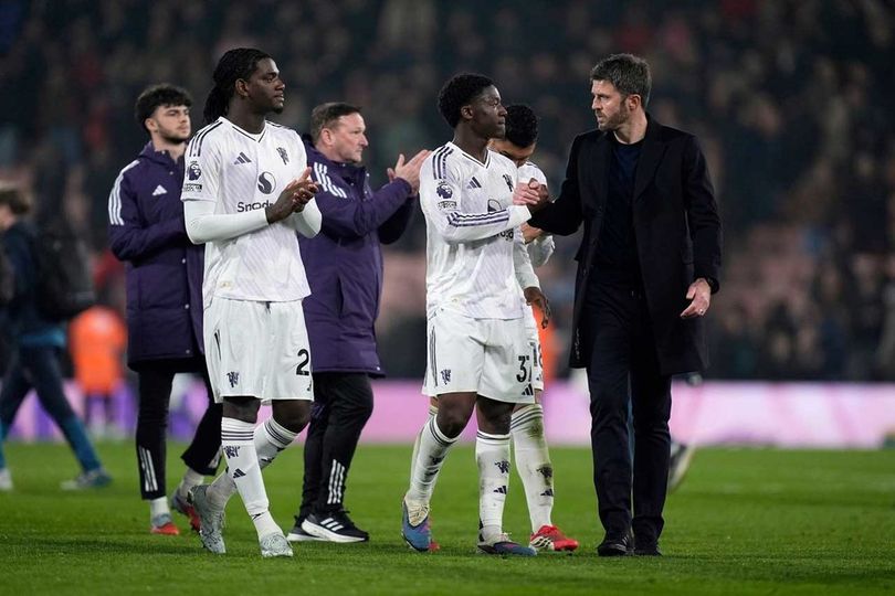 Meski Gagal Menang, Michael Carrick Sanjung Permainan MU di Kandang Bournemouth