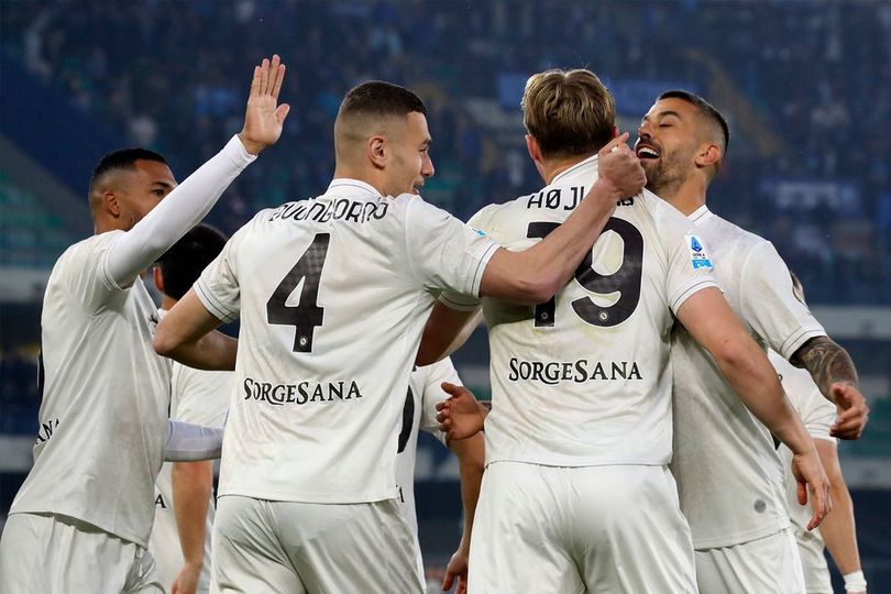 Hasil Verona vs Napoli: Dramatis, Gol Menit Akhir Lukaku Jadi Penentu Kemenangan Hasil Verona vs Napoli: Dramatis, Gol Menit Akhir Lukaku Jadi Penentu Kemenangan