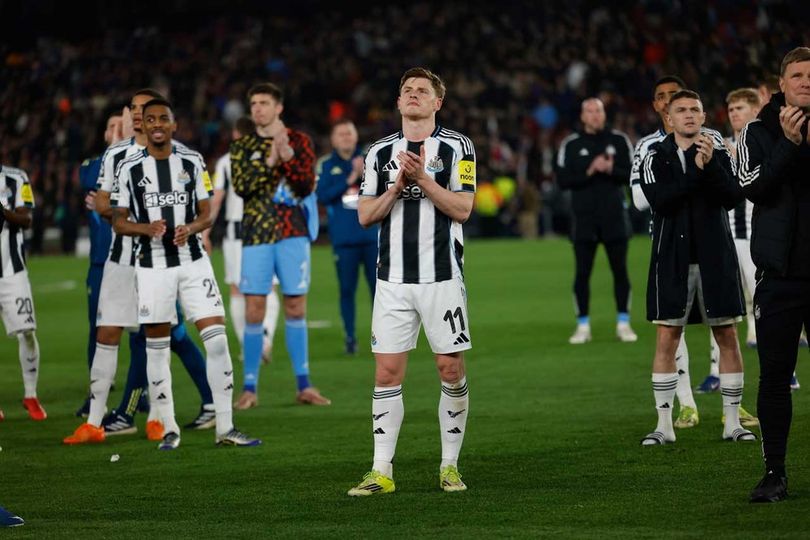 Dari Harapan ke Kehancuran: 45 Menit yang Kelam bagi Newcastle di Camp Nou