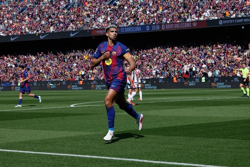 Hasil Barcelona vs Rayo: Sundulan Ronald Araujo Bawa Blaugrana Menang Tipis 1-0