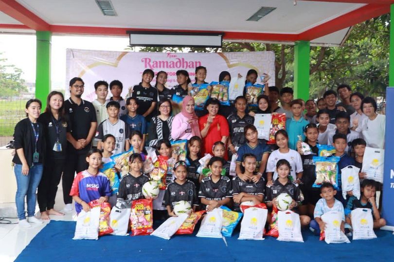 Ramadan Penuh Makna, ASBWI Ajak Anak Putri Rusun Marunda Belajar Sepak Bola Ramadan Penuh Makna, ASBWI Ajak Anak Putri Rusun Marunda Belajar Sepak Bola