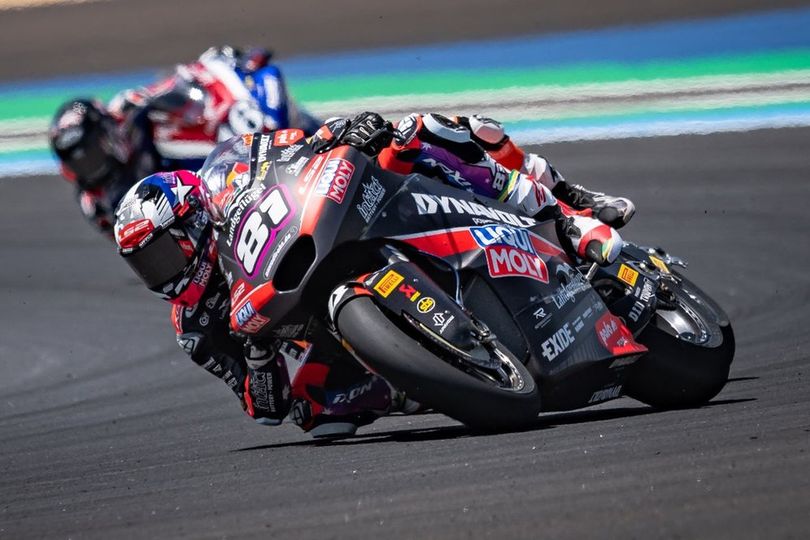 Senna Agius Menangi Balapan Moto2 Amerika 2026 yang Sempat Dihentikan Akibat Insiden Mengerikan