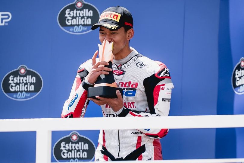 Dianggap 'Bestie' oleh Maximo Quiles, Veda Ega Pratama Ngaku Sering Ngobrol di Moto3