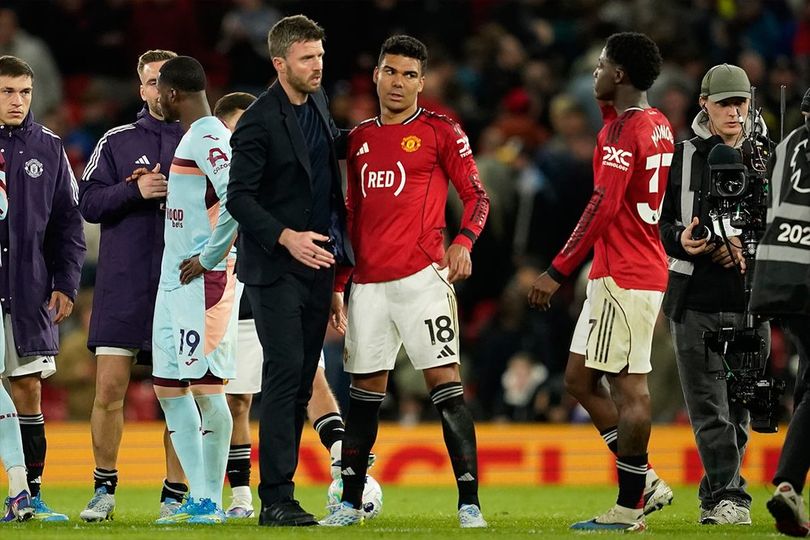 Man Utd vs Brentord Dimenangkan, Kini Carrick Incar 3 Poin di Duel MU vs Liverpool