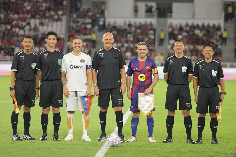 Barcelona Legends Bungkam DRX World Legends 3-0, Ronaldo Nazario Terpesona Atmosfer SUGBK