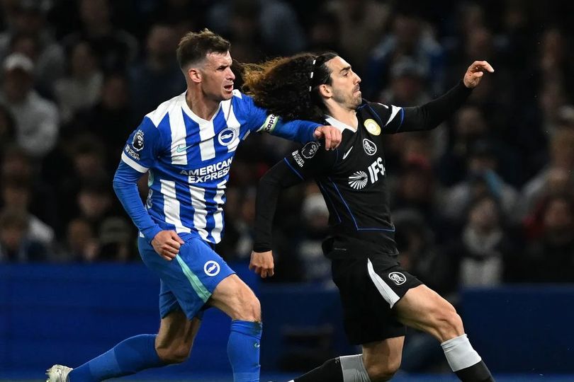 Reaksi Liam Rosenior Soal Nyanyian Fans Chelsea: Saya Paham Mereka Frustrasi