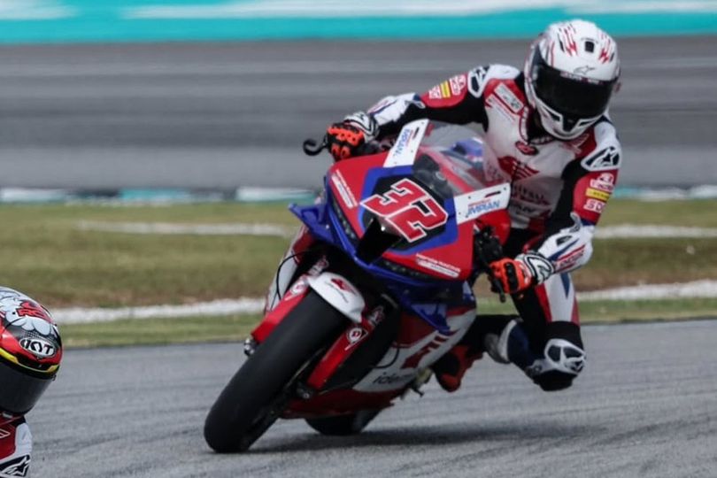 Hasil Race 1 ARRC SS600 Malaysia 2026: Herjun Atna Sabet Podium untuk Indonesia, Helmi Azman Menang