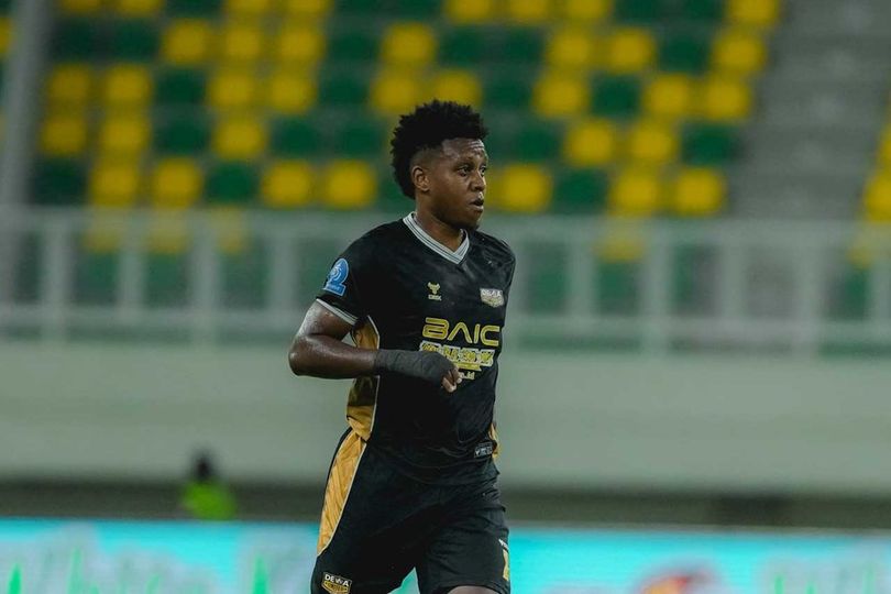 Hasil Dewa United vs PSIM: Gol Penalti Alex Martins Jadi Penentu!